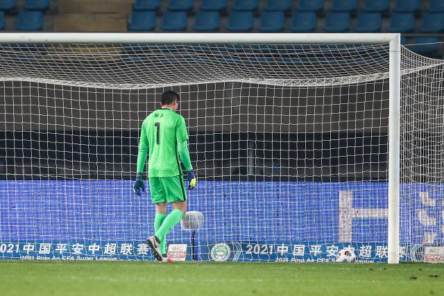 星空体育-【中超】马镇超级失误汪海健破门 申花1比1沧州
